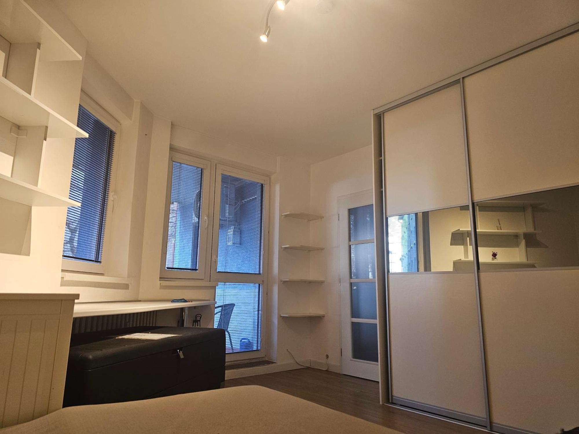 Huge Apartment Next To Train Station Close To The City Center Pressburg Exterior foto